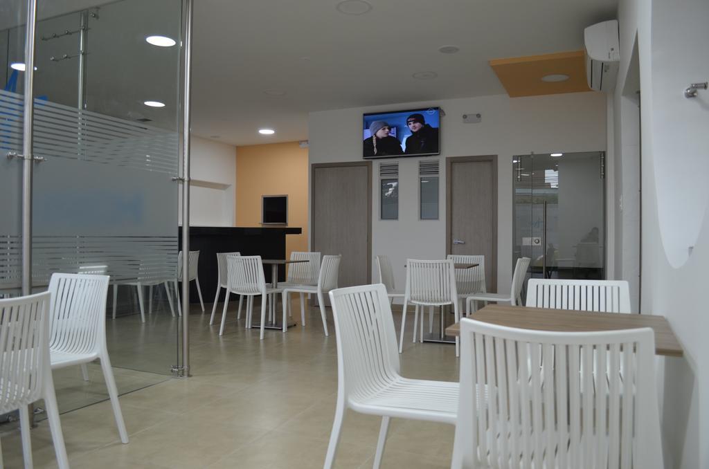 Hotel Arthur Brich Кукута Экстерьер фото