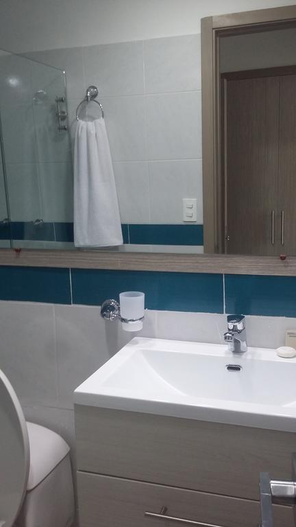 Hotel Arthur Brich Кукута Экстерьер фото